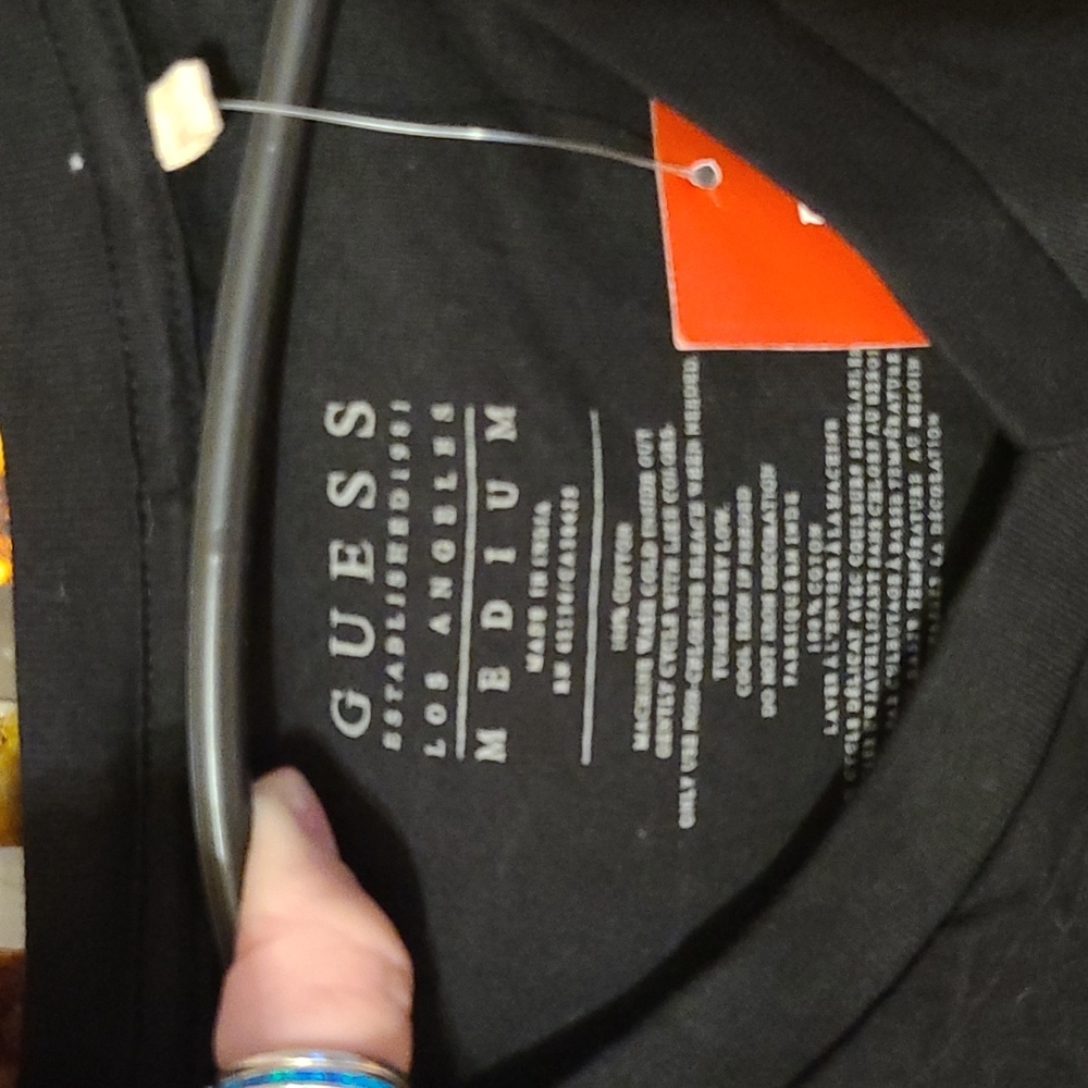 GUESS T-SHIRT - Picture 2 of 5